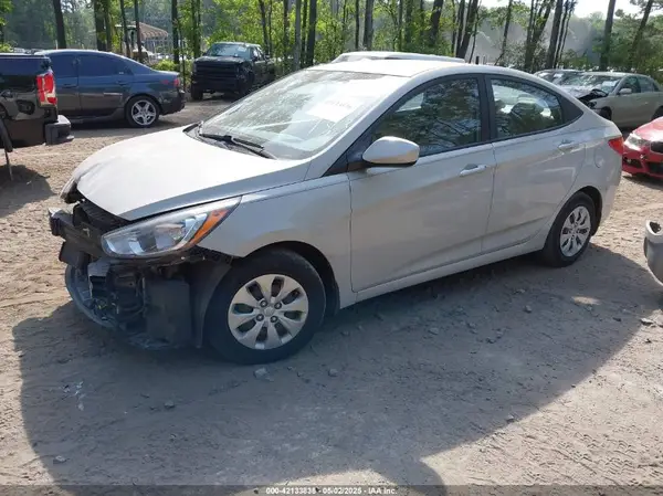 KMHCT4AE7GU125646 2016 HYUNDAI ACCENT - Image 2