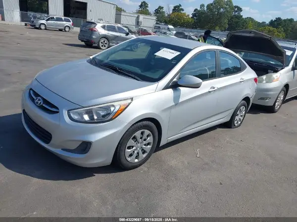 KMHCT4AE7GU942616 2016 HYUNDAI ACCENT - Image 2