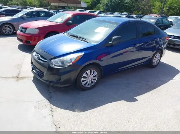 KMHCT4AE7GU949680 2016 HYUNDAI ACCENT - Image 2