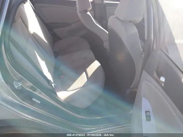 KMHCT4AE7GU963756 2016 HYUNDAI ACCENT - Image 8