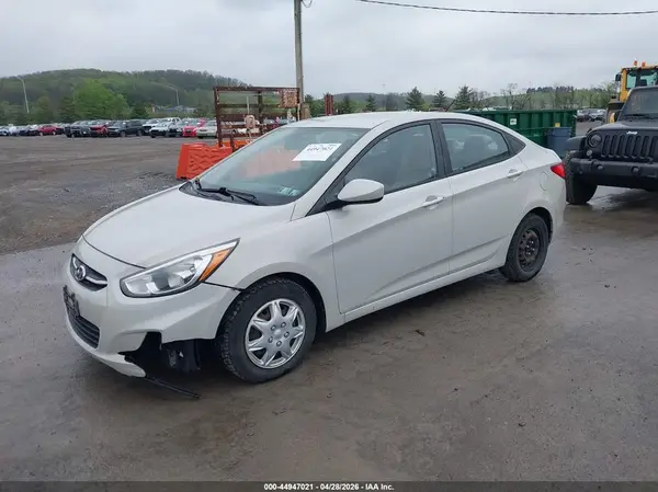 KMHCT4AE7GU982341 2016 HYUNDAI ACCENT - Image 2