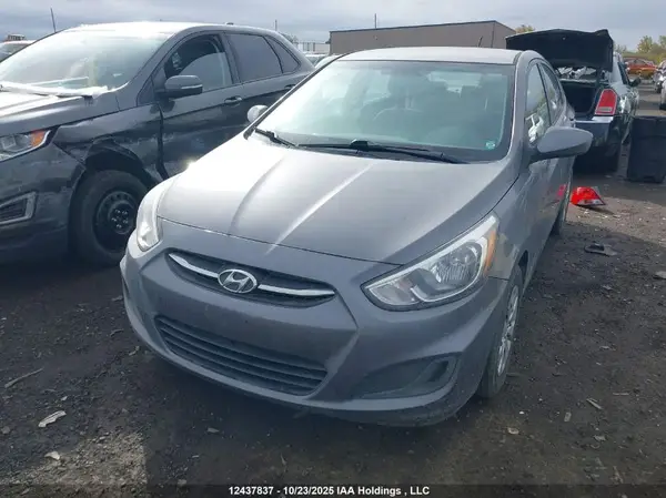 KMHCT4AE7GU987877 2016 HYUNDAI ACCENT - Image 2