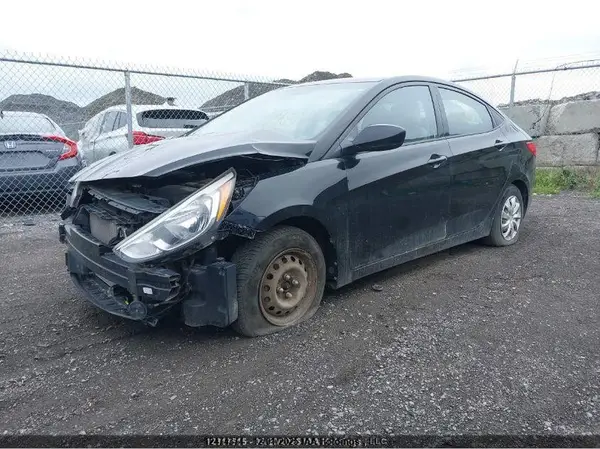 KMHCT4AE7GU988026 2016 HYUNDAI ACCENT - Image 2