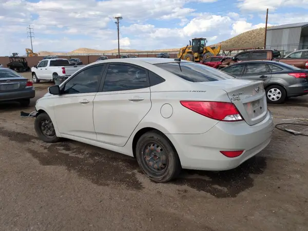 KMHCT4AE7GU991380 2016 HYUNDAI ACCENT - Image 2