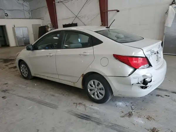 KMHCT4AE7HU183662 2017 HYUNDAI ACCENT - Image 2