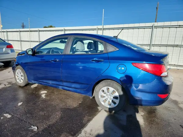 KMHCT4AE7HU186576 2017 HYUNDAI ACCENT - Image 2
