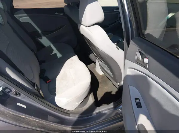 KMHCT4AE7HU187629 2017 HYUNDAI ACCENT - Image 8