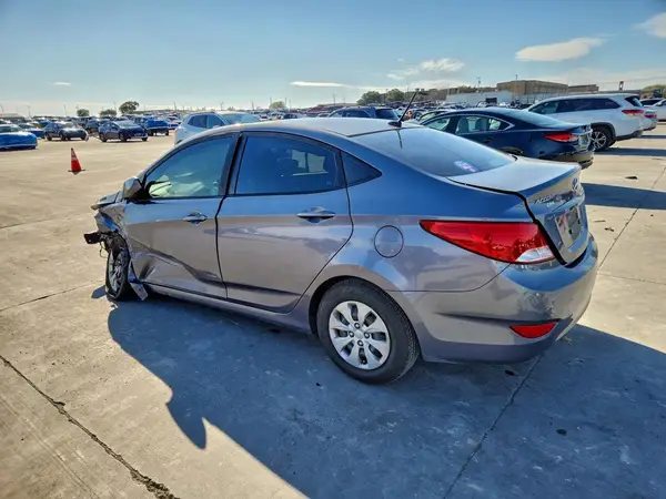 KMHCT4AE7HU190739 2017 HYUNDAI ACCENT - Image 2