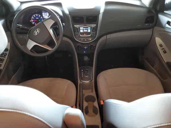 KMHCT4AE7HU196475 2017 HYUNDAI ACCENT - Image 8
