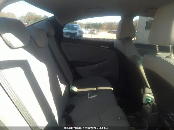 KMHCT4AE7HU222248 2017 HYUNDAI ACCENT - Image 8