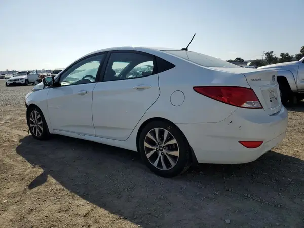 KMHCT4AE7HU225179 2017 HYUNDAI ACCENT - Image 2