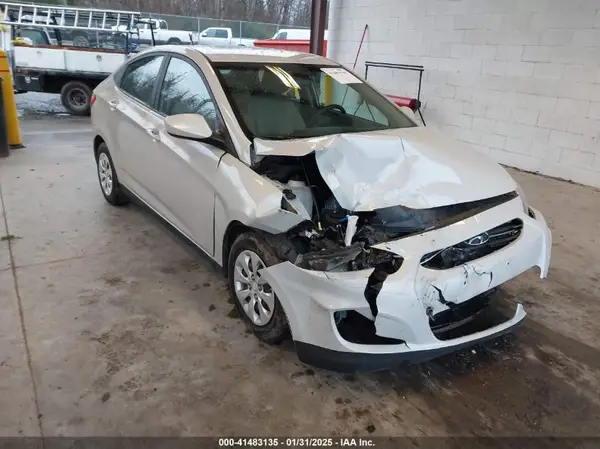 KMHCT4AE7HU263060 2017 HYUNDAI ACCENT - Image 1