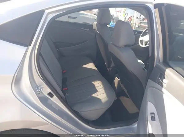 KMHCT4AE7HU273426 2017 HYUNDAI ACCENT - Image 8