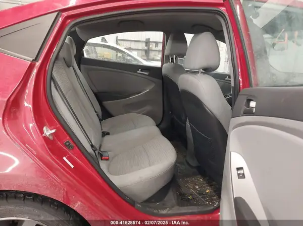 KMHCT4AE7HU282529 2017 HYUNDAI ACCENT - Image 8