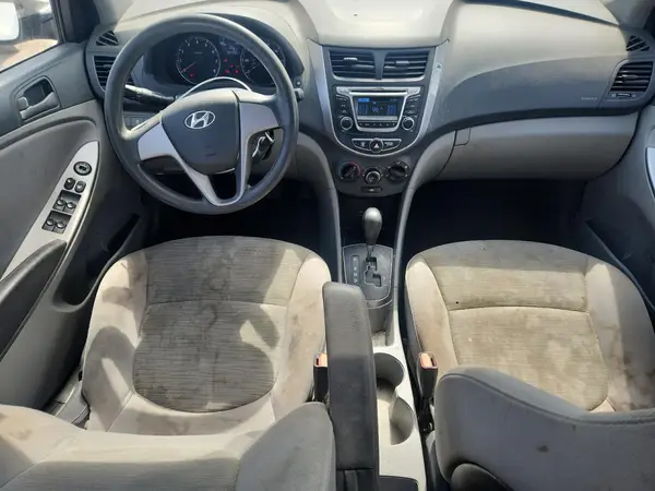 KMHCT4AE7HU282711 2017 HYUNDAI ACCENT - Image 8