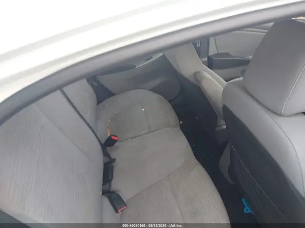 KMHCT4AE7HU296527 2017 HYUNDAI ACCENT - Image 8