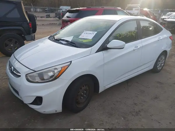 KMHCT4AE7HU298651 2017 HYUNDAI ACCENT - Image 2