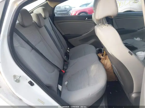 KMHCT4AE7HU298651 2017 HYUNDAI ACCENT - Image 8