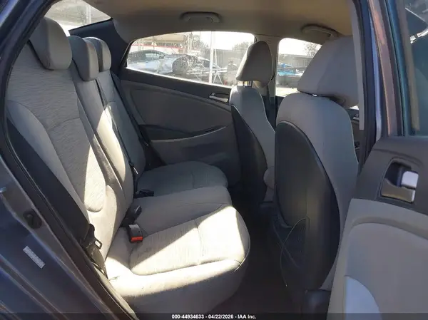KMHCT4AE7HU299914 2017 HYUNDAI ACCENT - Image 8
