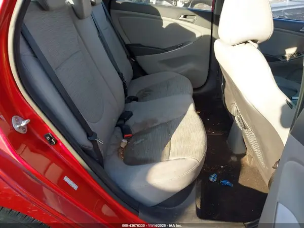 KMHCT4AE7HU306702 2017 HYUNDAI ACCENT - Image 8