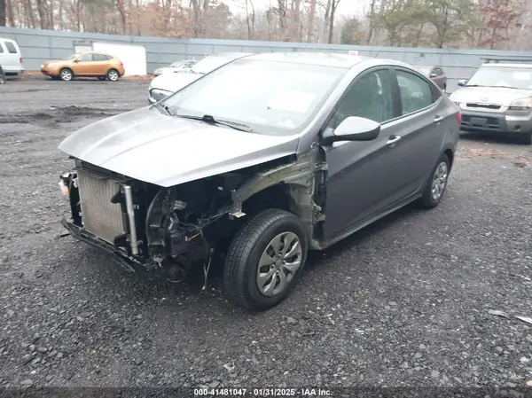 KMHCT4AE7HU308112 2017 HYUNDAI ACCENT - Image 2