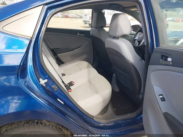 KMHCT4AE7HU308630 2017 HYUNDAI ACCENT - Image 8