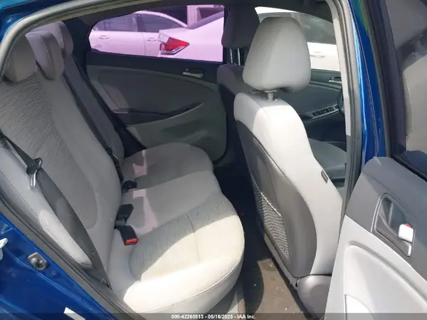 KMHCT4AE7HU312404 2017 HYUNDAI ACCENT - Image 8