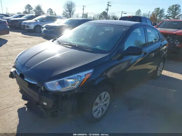 KMHCT4AE7HU313312 2017 HYUNDAI ACCENT - Image 2