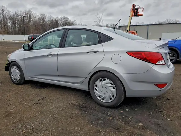 KMHCT4AE7HU319854 2017 HYUNDAI ACCENT - Image 2
