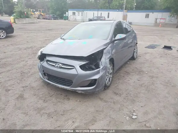 KMHCT4AE7HU322236 2017 HYUNDAI ACCENT - Image 2