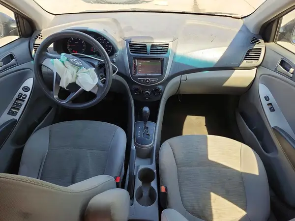 KMHCT4AE7HU325847 2017 HYUNDAI ACCENT - Image 8