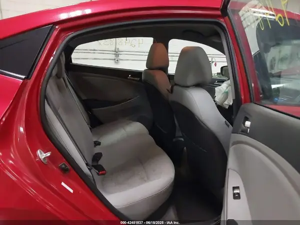KMHCT4AE7HU333429 2017 HYUNDAI ACCENT - Image 8