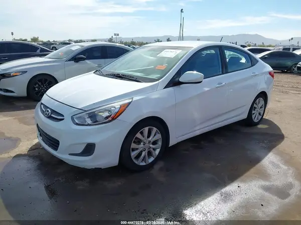 KMHCT4AE7HU344091 2017 HYUNDAI ACCENT - Image 2