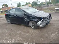 KMHCT4AE7HU351980 2017 HYUNDAI ACCENT