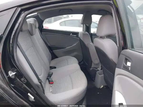 KMHCT4AE7HU354992 2017 HYUNDAI ACCENT - Image 8