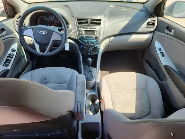 KMHCT4AE7HU358461 2017 HYUNDAI ACCENT - Image 8