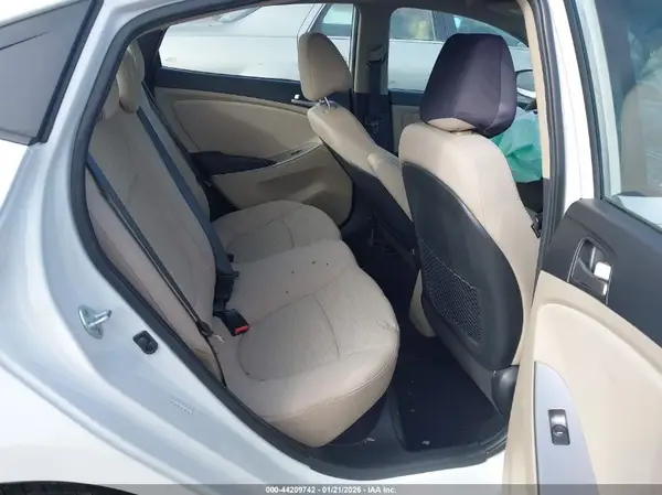 KMHCT4AE7HU359576 2017 HYUNDAI ACCENT - Image 8