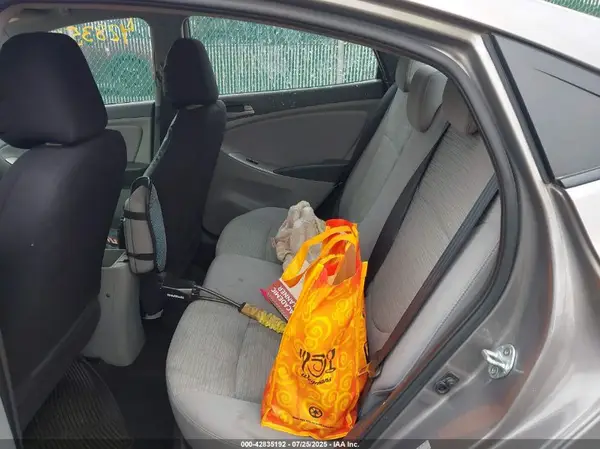 KMHCT4AE7HU361683 2017 HYUNDAI ACCENT - Image 8
