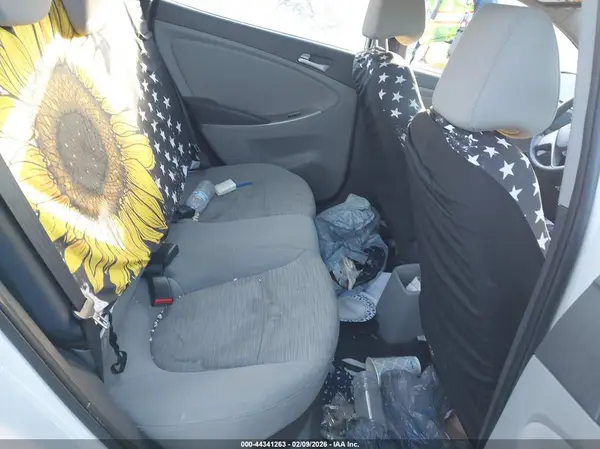 KMHCT4AE7HU365748 2017 HYUNDAI ACCENT - Image 8
