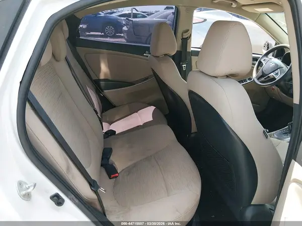 KMHCT4AE7HU372120 2017 HYUNDAI ACCENT - Image 8