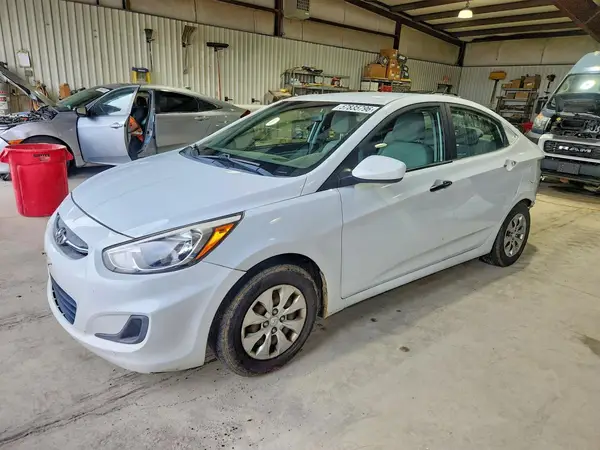 KMHCT4AE7HU375745 2017 HYUNDAI ACCENT - Image 1