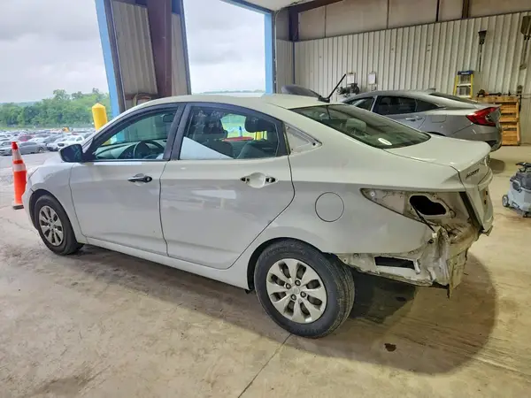 KMHCT4AE7HU375745 2017 HYUNDAI ACCENT - Image 2