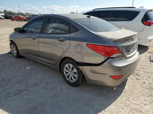 KMHCT4AE7HU376748 2017 HYUNDAI ACCENT - Image 2
