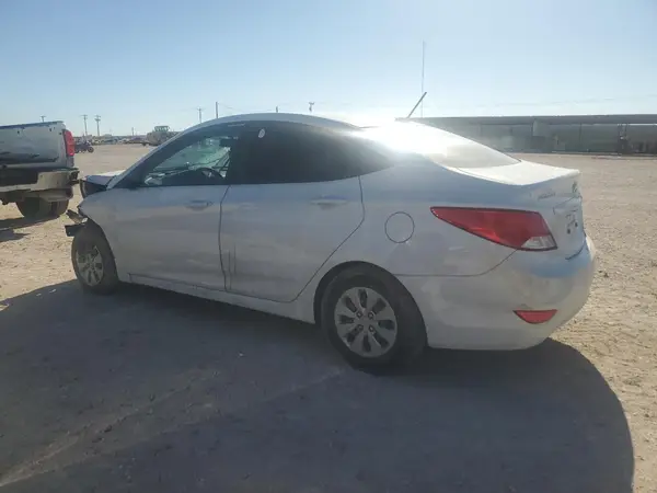 KMHCT4AE7HU381206 2017 HYUNDAI ACCENT - Image 2