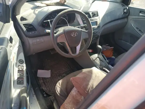 KMHCT4AE7HU381206 2017 HYUNDAI ACCENT - Image 8