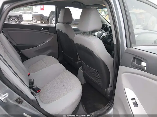 KMHCT4AE7HU381318 2017 HYUNDAI ACCENT - Image 8
