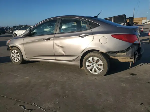 KMHCT4AE7HU390309 2017 HYUNDAI ACCENT - Image 2