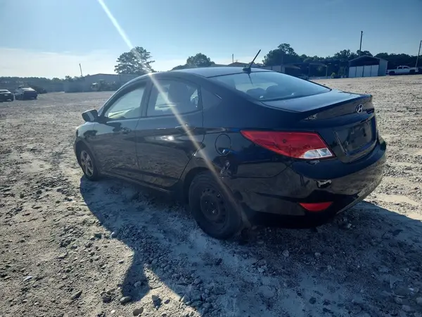 KMHCT4AE8GU003927 2016 HYUNDAI ACCENT - Image 2
