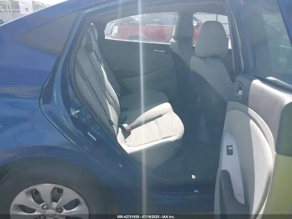 KMHCT4AE8GU008688 2016 HYUNDAI ACCENT - Image 8
