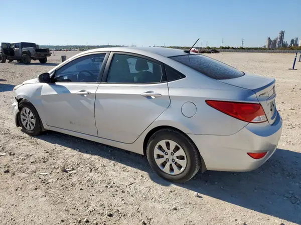 KMHCT4AE8GU022266 2016 HYUNDAI ACCENT - Image 2